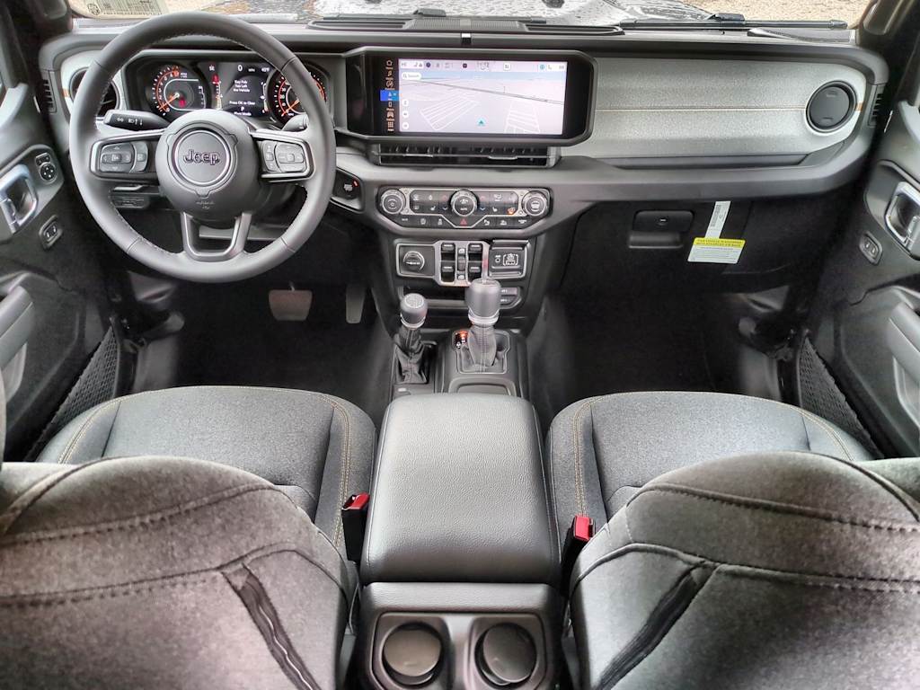 Thumbnail: 2025 Jeep Gladiator - 9