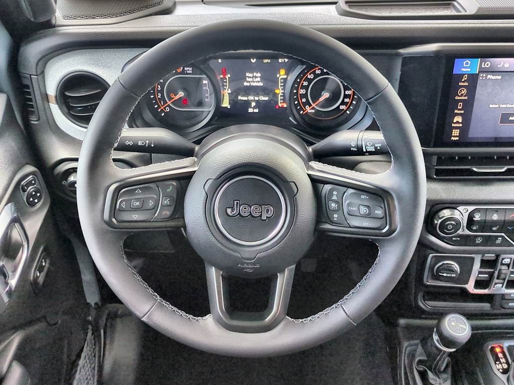 Thumbnail: 2025 Jeep Gladiator - 14