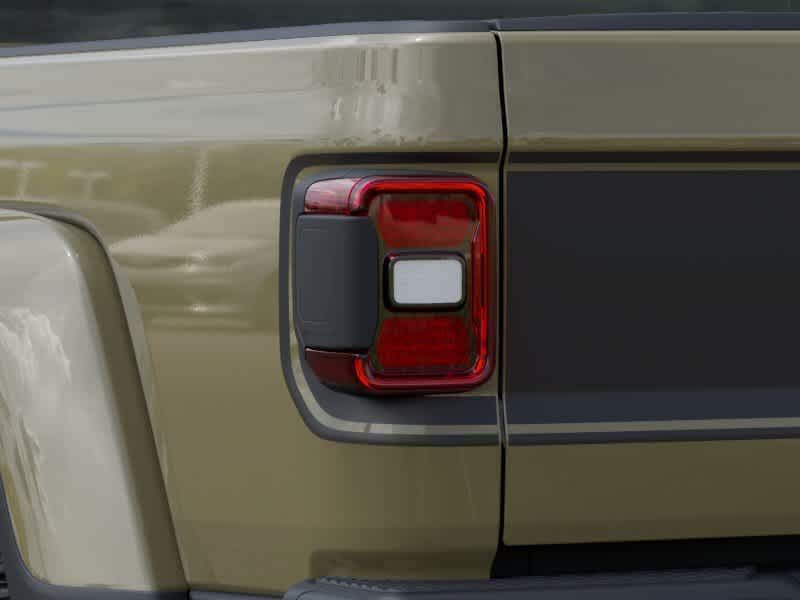 Thumbnail: 2026 Jeep Gladiator - 16