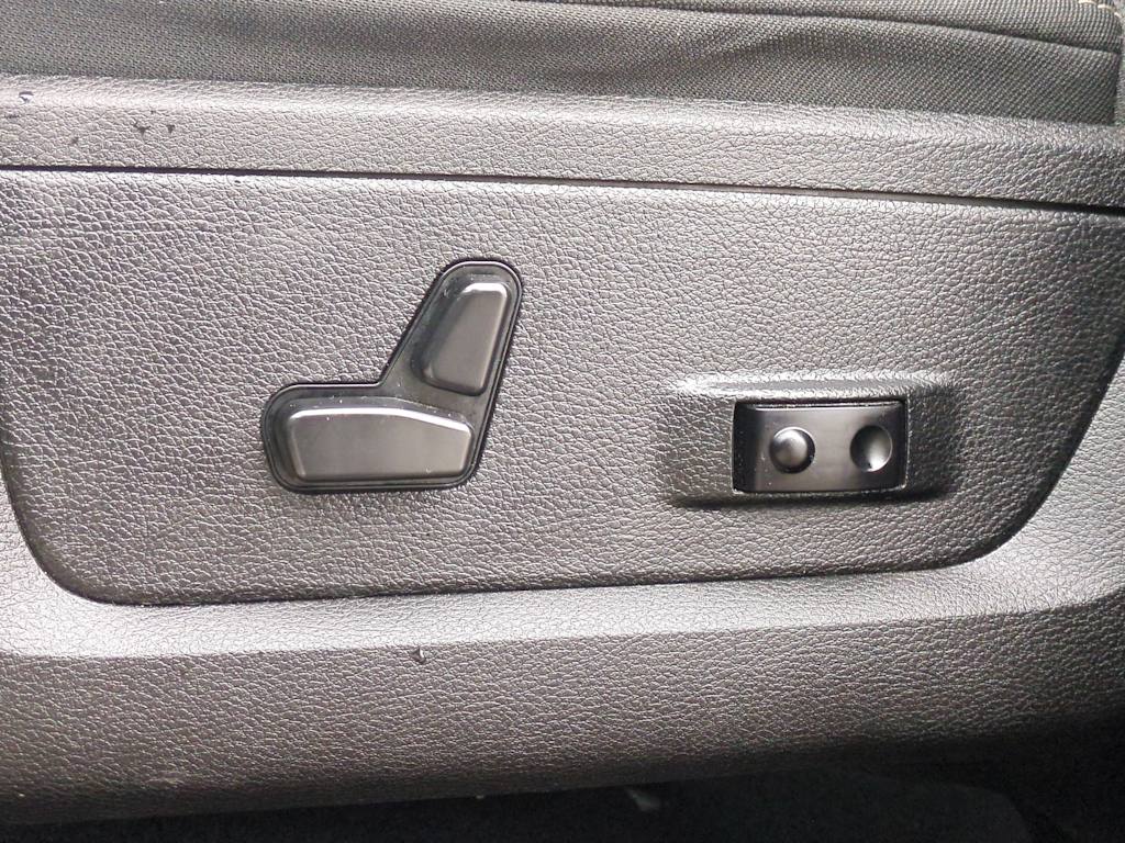 Thumbnail: 2023 RAM 1500 - 25