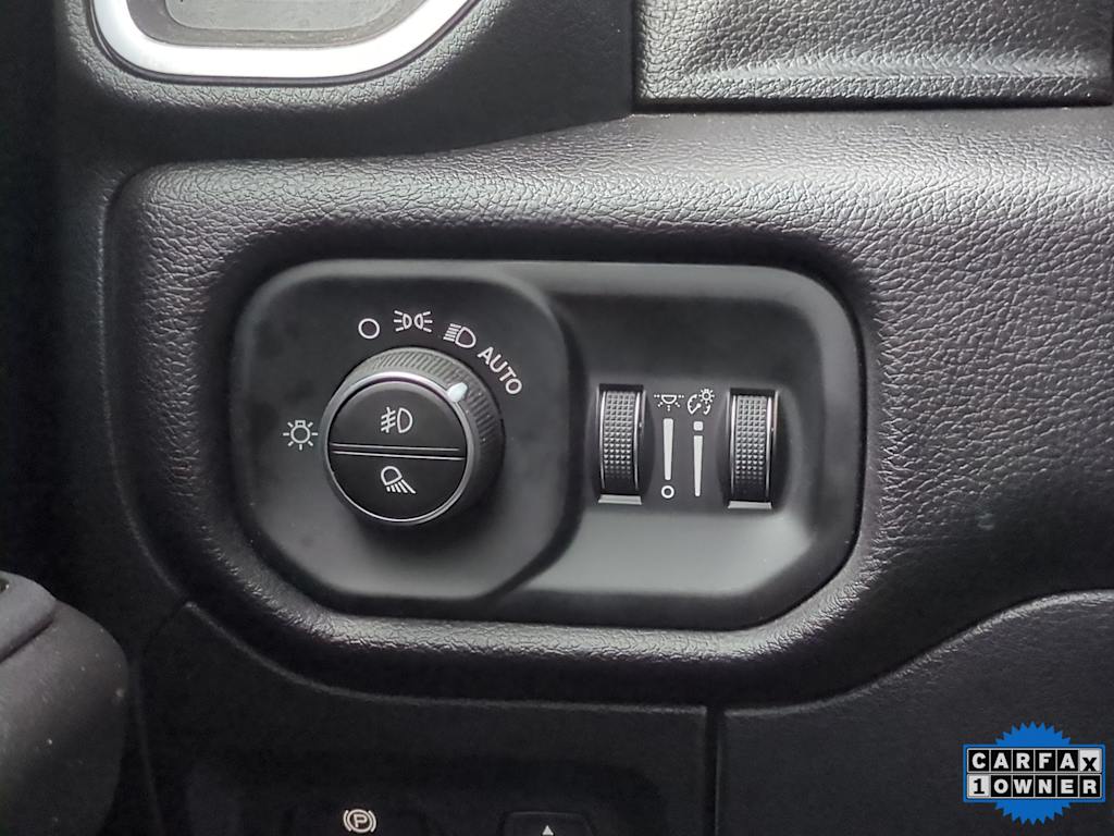 Thumbnail: 2026 RAM 1500 - 33