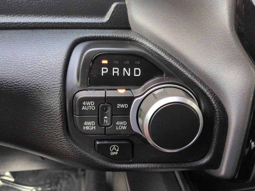 Thumbnail: 2025 RAM 1500 - 36