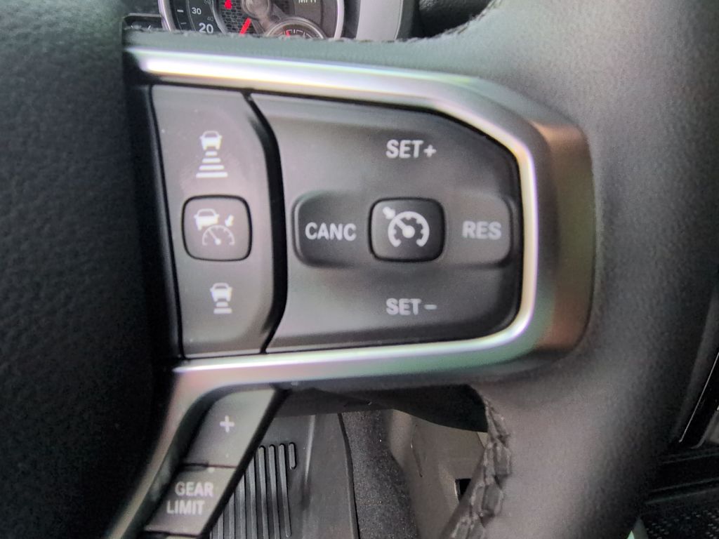 Thumbnail: 2026 RAM 1500 - 29