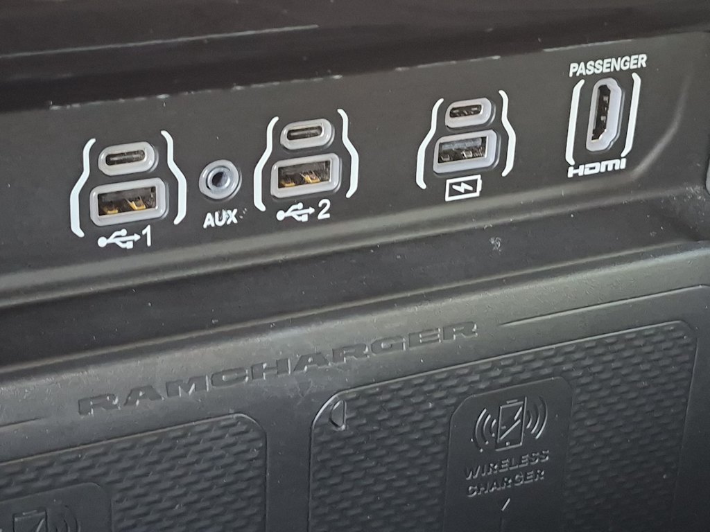 Thumbnail: 2025 RAM 1500 - 35