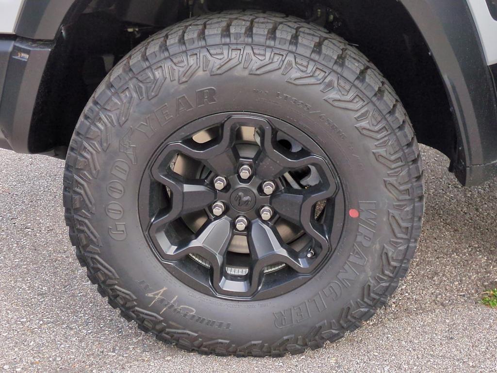 Thumbnail: 2026 RAM 1500 - 7