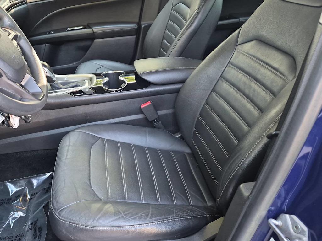 Thumbnail: 2014 Ford Fusion - 10