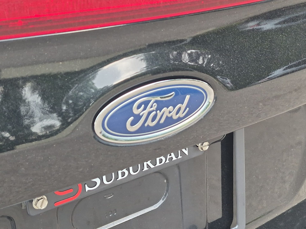 Thumbnail: 2017 Ford Focus - 7