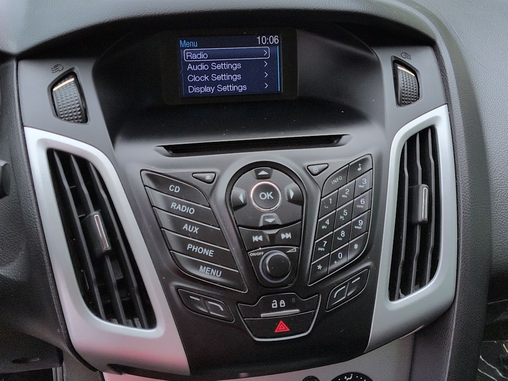 Thumbnail: 2013 Ford Focus - 14