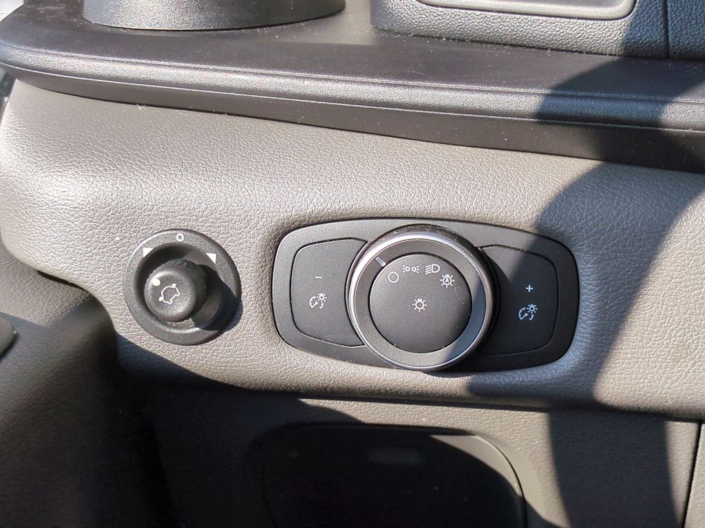 Thumbnail: 2020 Ford Transit Series - 35