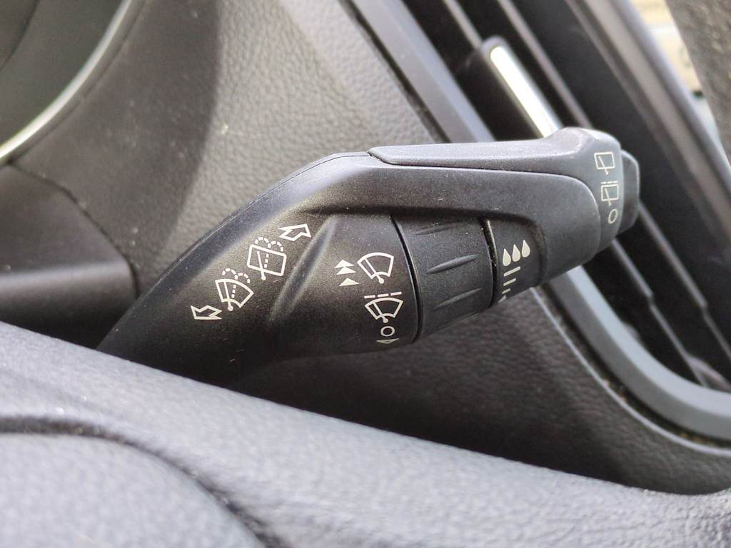 Thumbnail: 2018 Ford Escape - 16