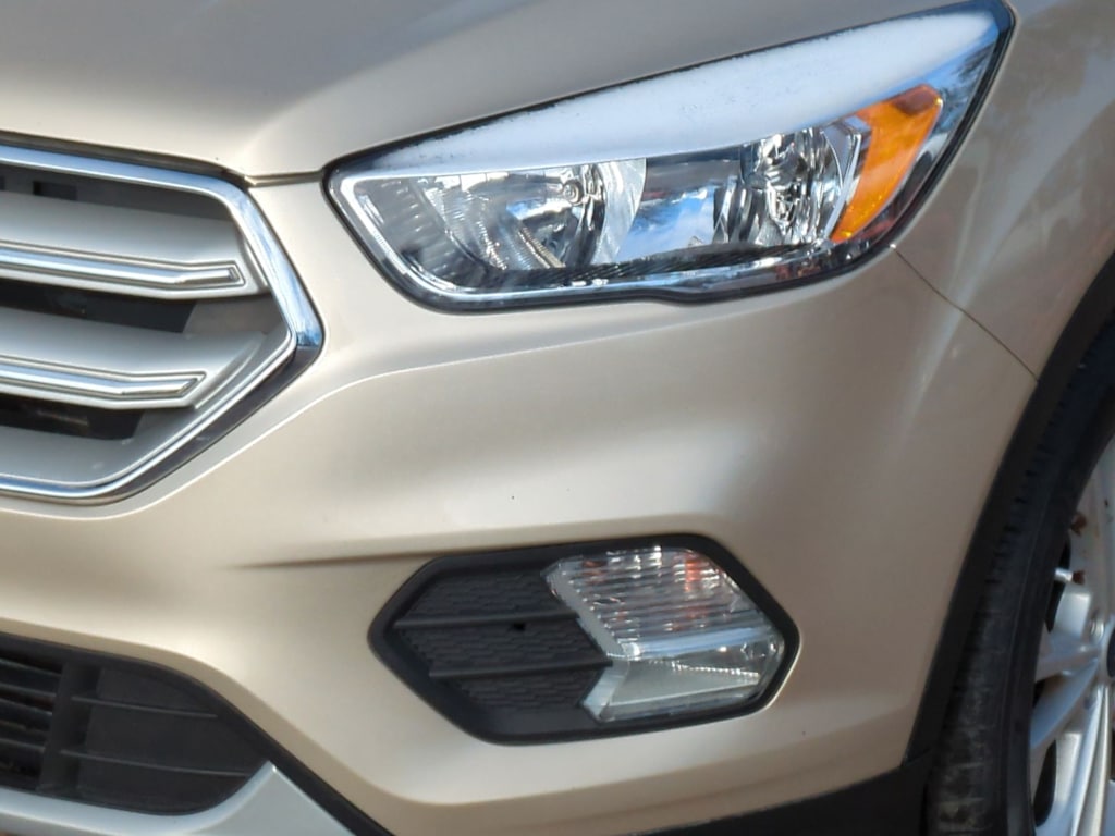 Thumbnail: 2018 Ford Escape - 25