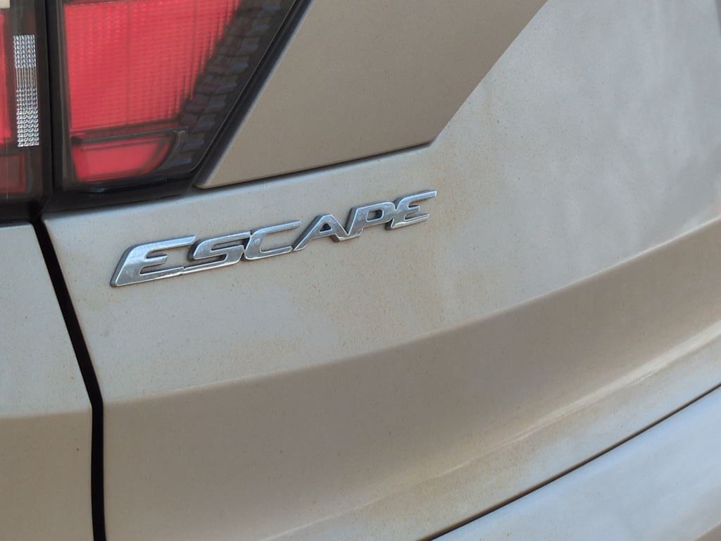 Thumbnail: 2018 Ford Escape - 26