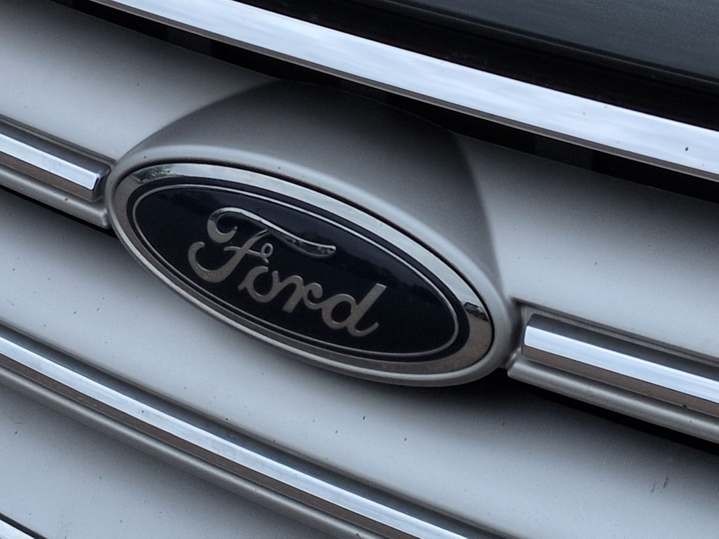 Thumbnail: 2019 Ford Escape - 7