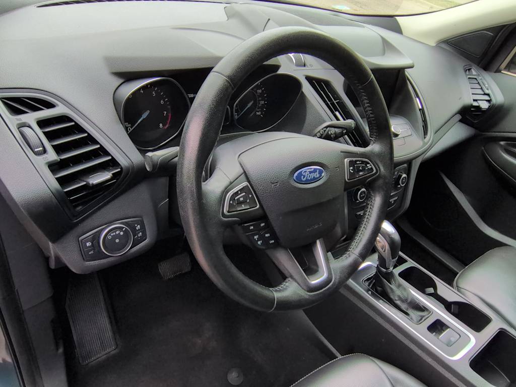 Thumbnail: 2019 Ford Escape - 2