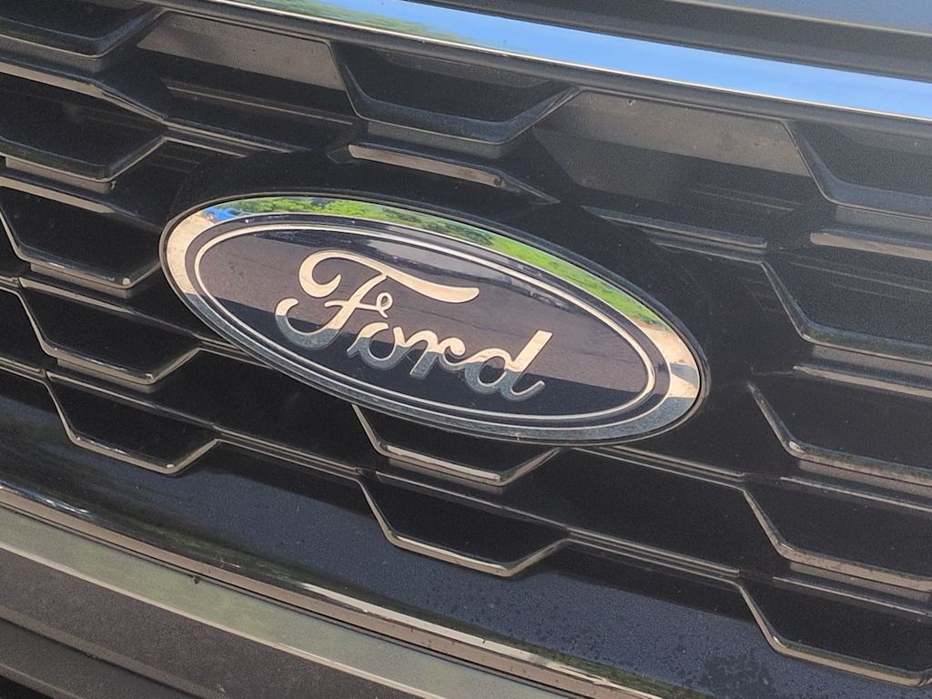 Thumbnail: 2025 Ford Escape - 6