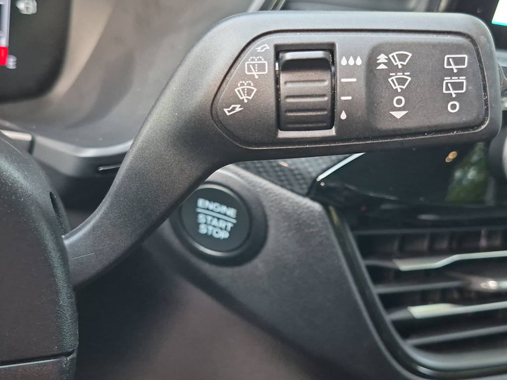 Thumbnail: 2025 Ford Escape - 30