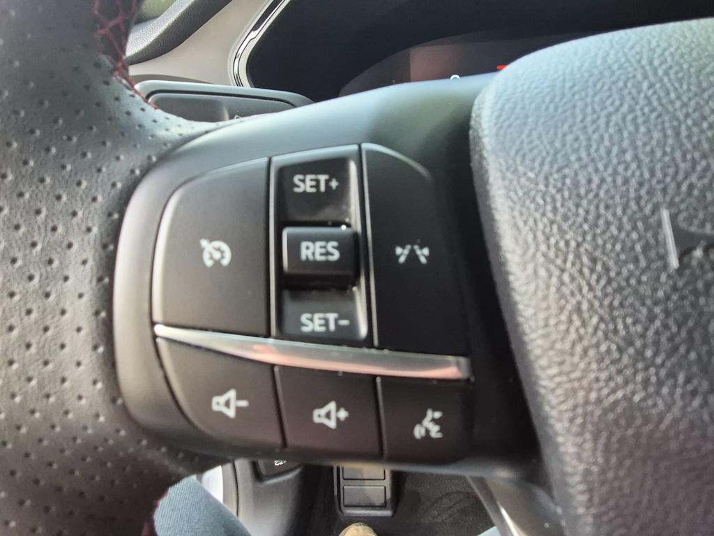 Thumbnail: 2025 Ford Escape - 28