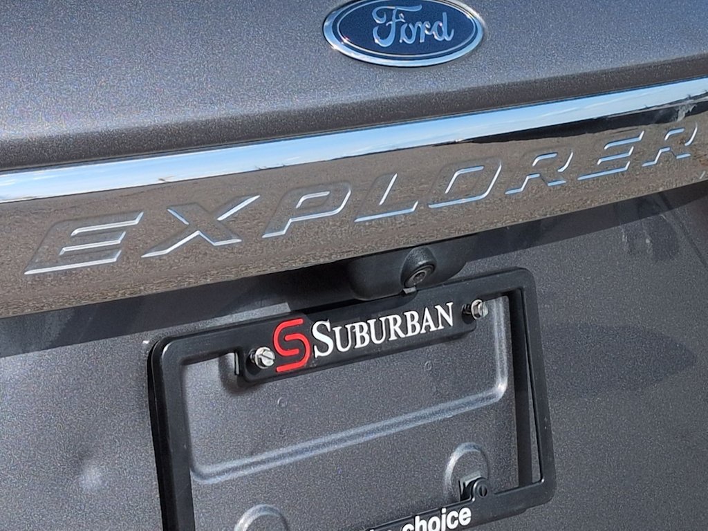 Thumbnail: 2022 Ford Explorer - 24