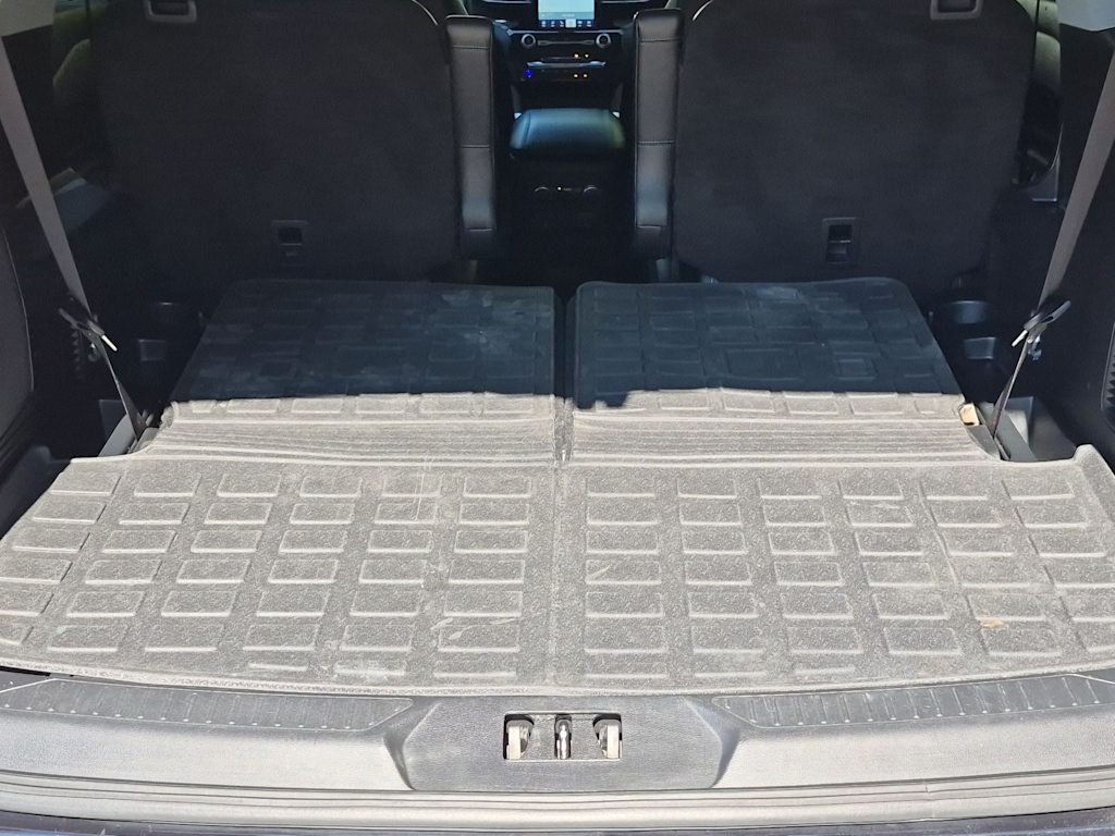 Thumbnail: 2024 Ford Explorer - 39