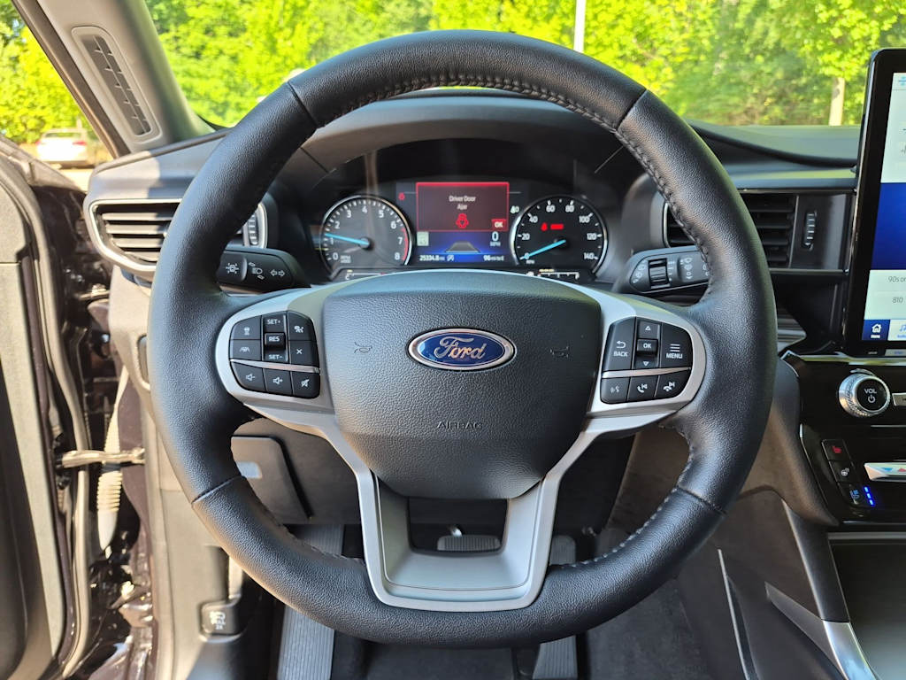 Thumbnail: 2024 Ford Explorer - 14