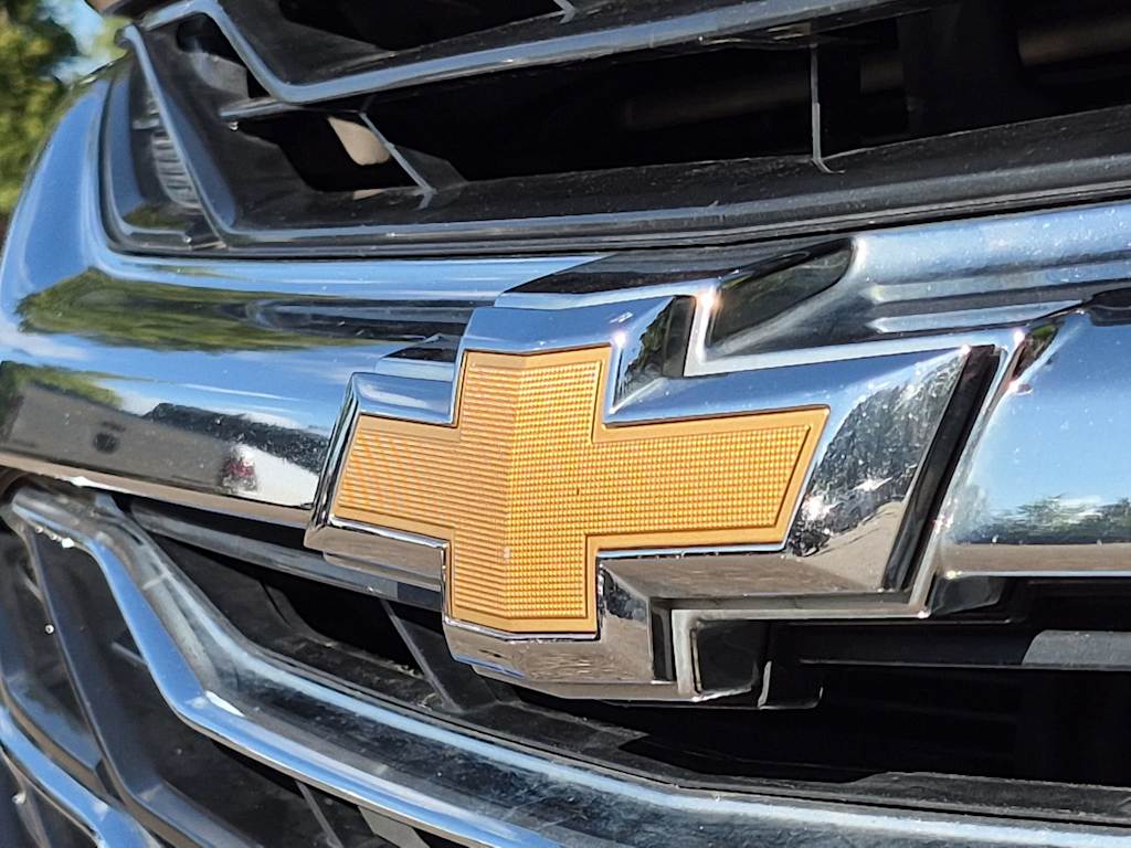 Thumbnail: 2023 Chevrolet Malibu - 9