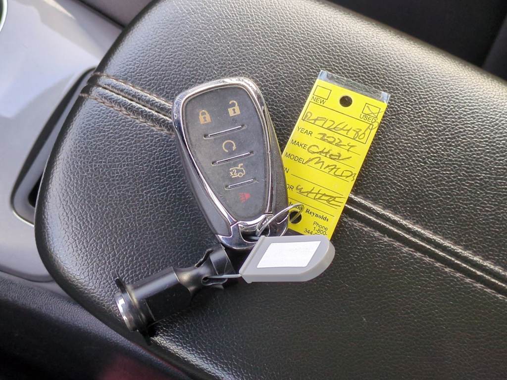 Thumbnail: 2024 Chevrolet Malibu - 17