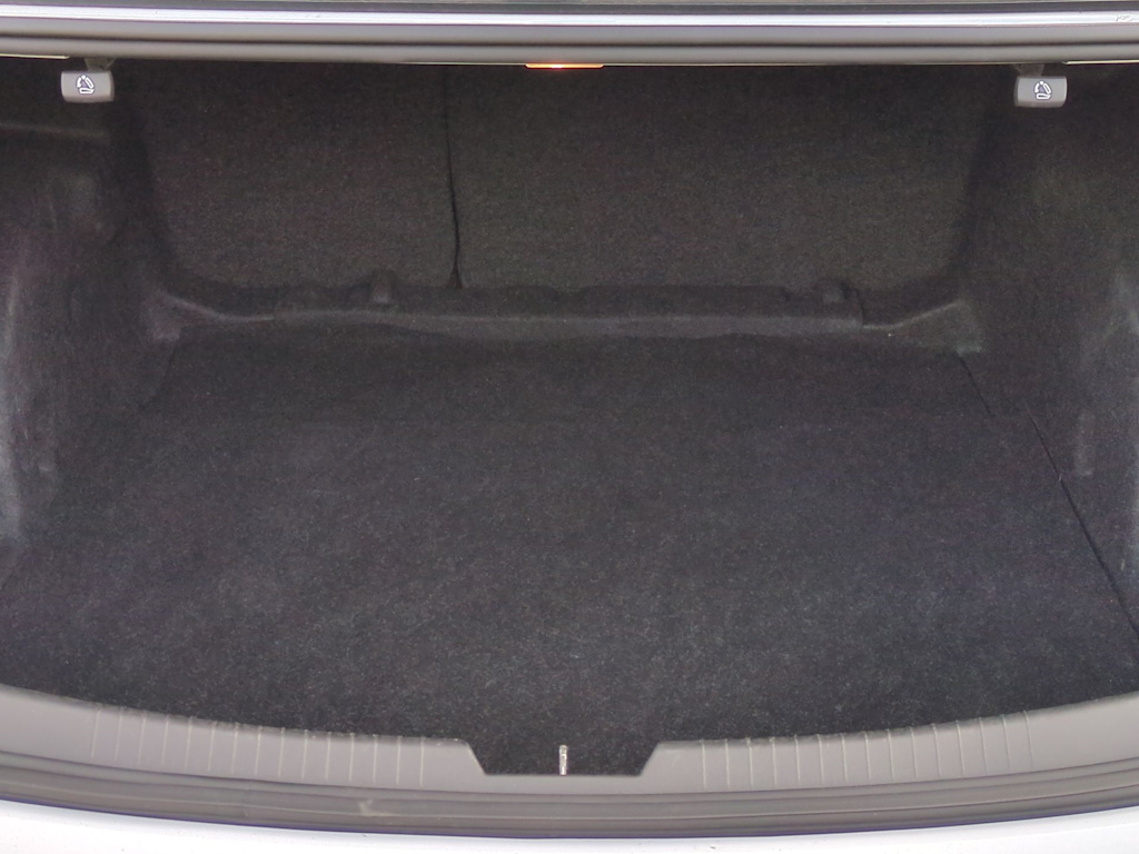 Thumbnail: 2024 Chevrolet Malibu - 16