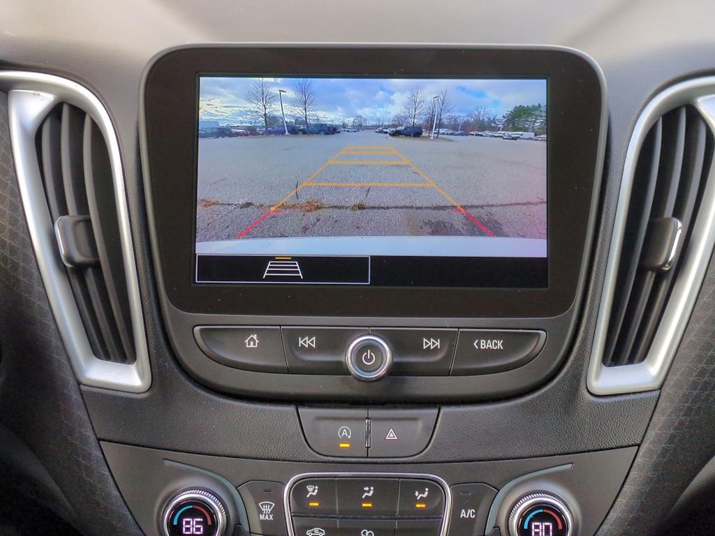 Thumbnail: 2024 Chevrolet Malibu - 33