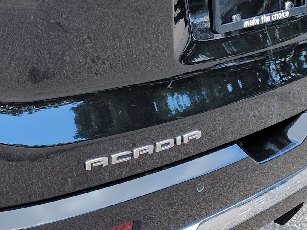 Thumbnail: 2023 GMC Acadia - 25