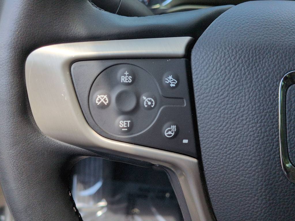 Thumbnail: 2023 GMC Acadia - 31