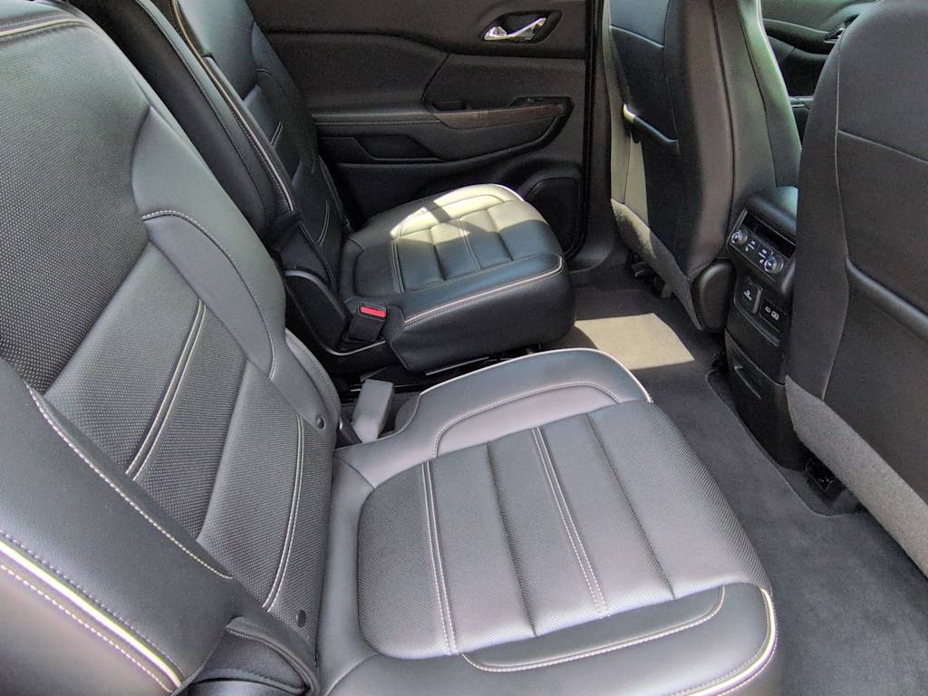 Thumbnail: 2023 GMC Acadia - 29