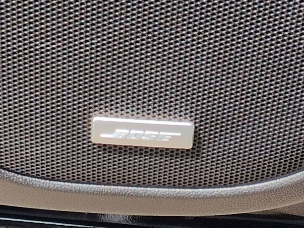 Thumbnail: 2023 GMC Acadia - 36
