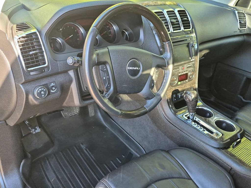 Thumbnail: 2012 GMC Acadia - 2