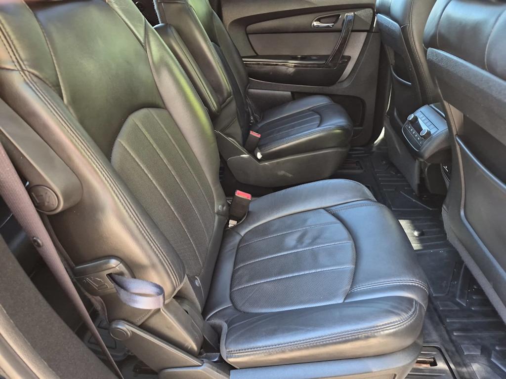 Thumbnail: 2012 GMC Acadia - 29