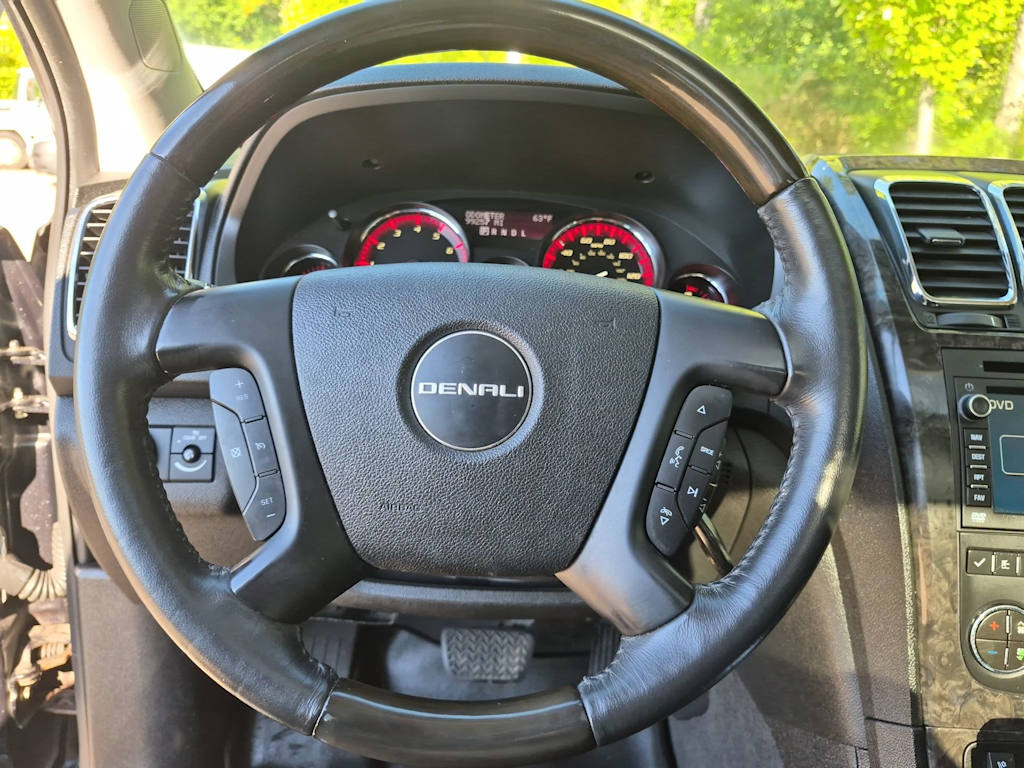 Thumbnail: 2012 GMC Acadia - 13