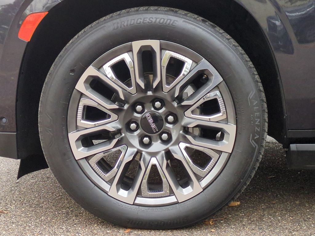 Thumbnail: 2023 GMC Yukon - 8