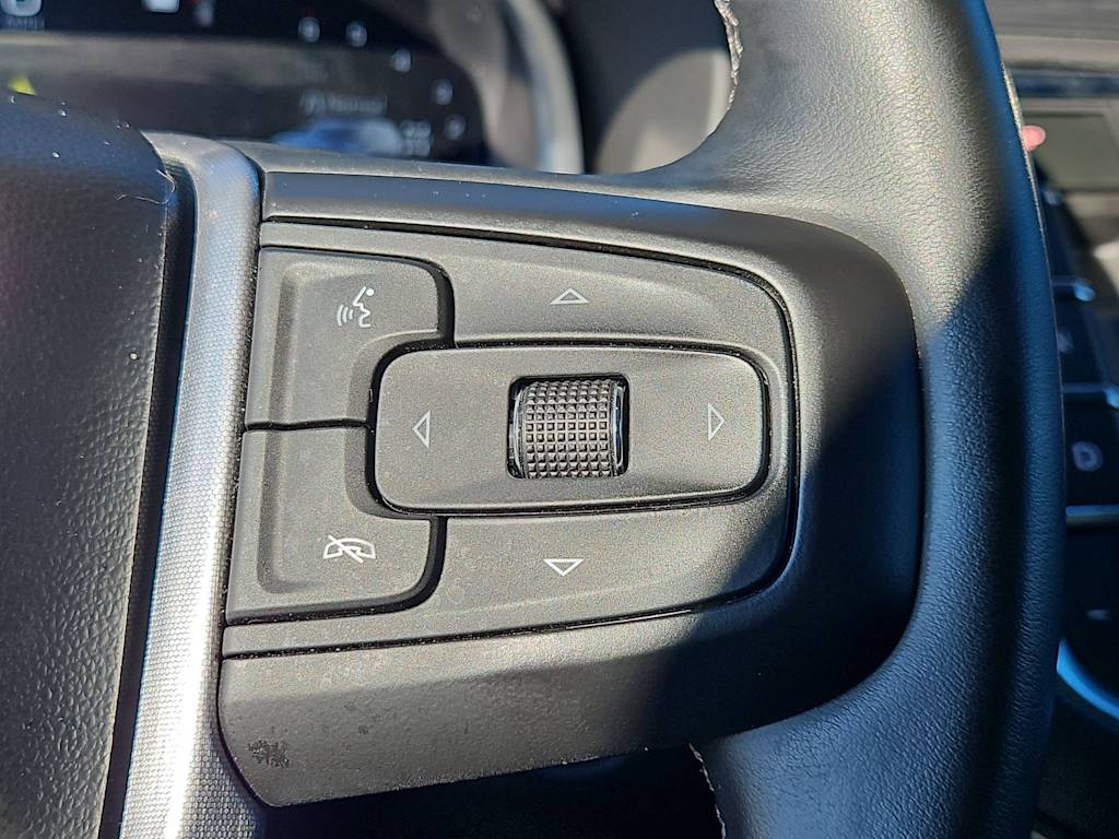 Thumbnail: 2023 GMC Yukon XL - 31