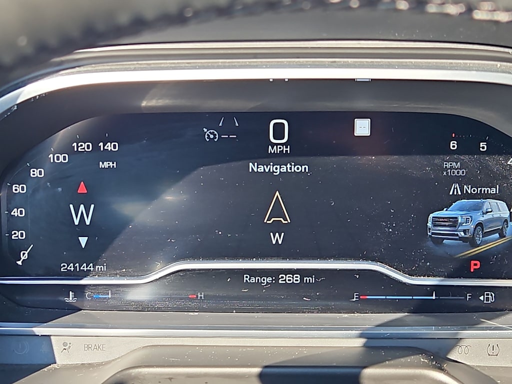 Thumbnail: 2023 GMC Yukon XL - 17