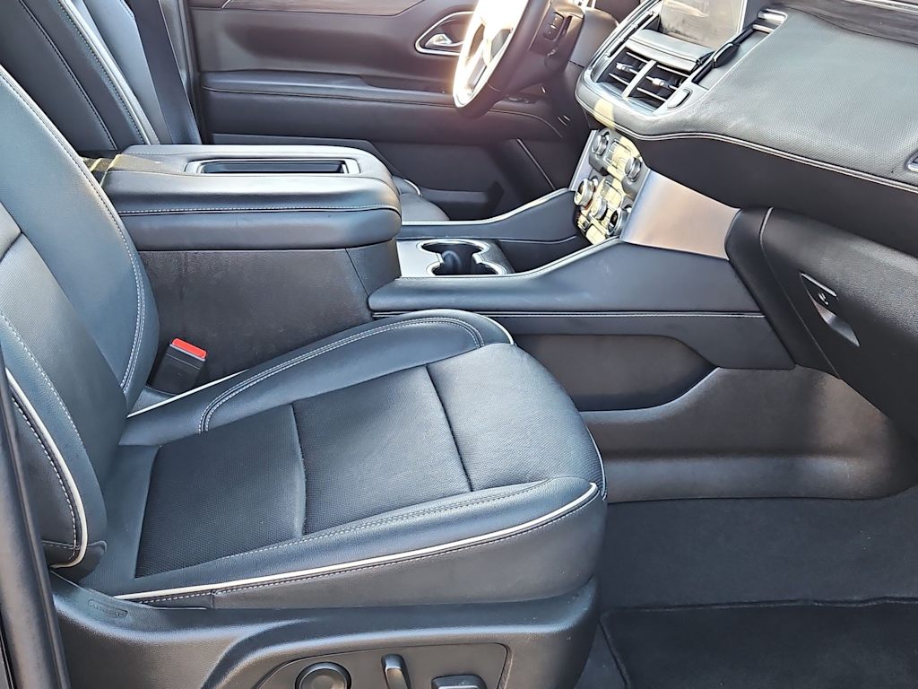 Thumbnail: 2023 GMC Yukon XL - 12