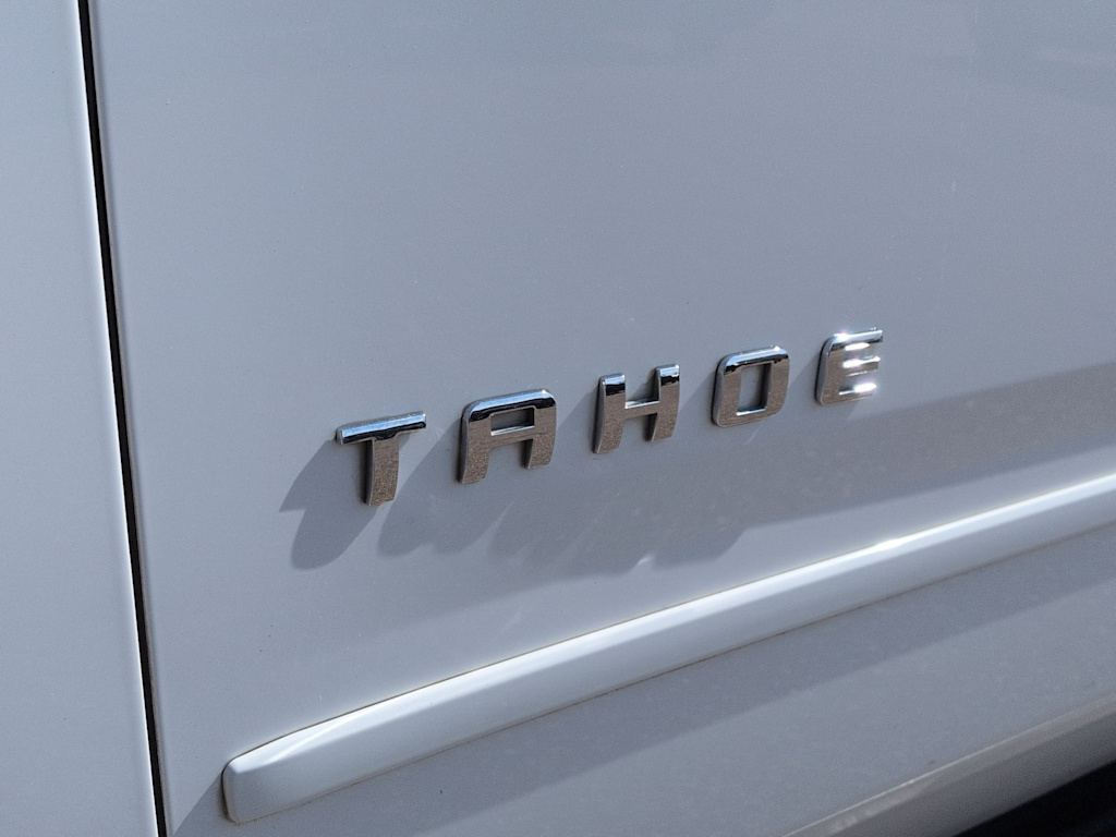 Thumbnail: 2020 Chevrolet Tahoe - 25