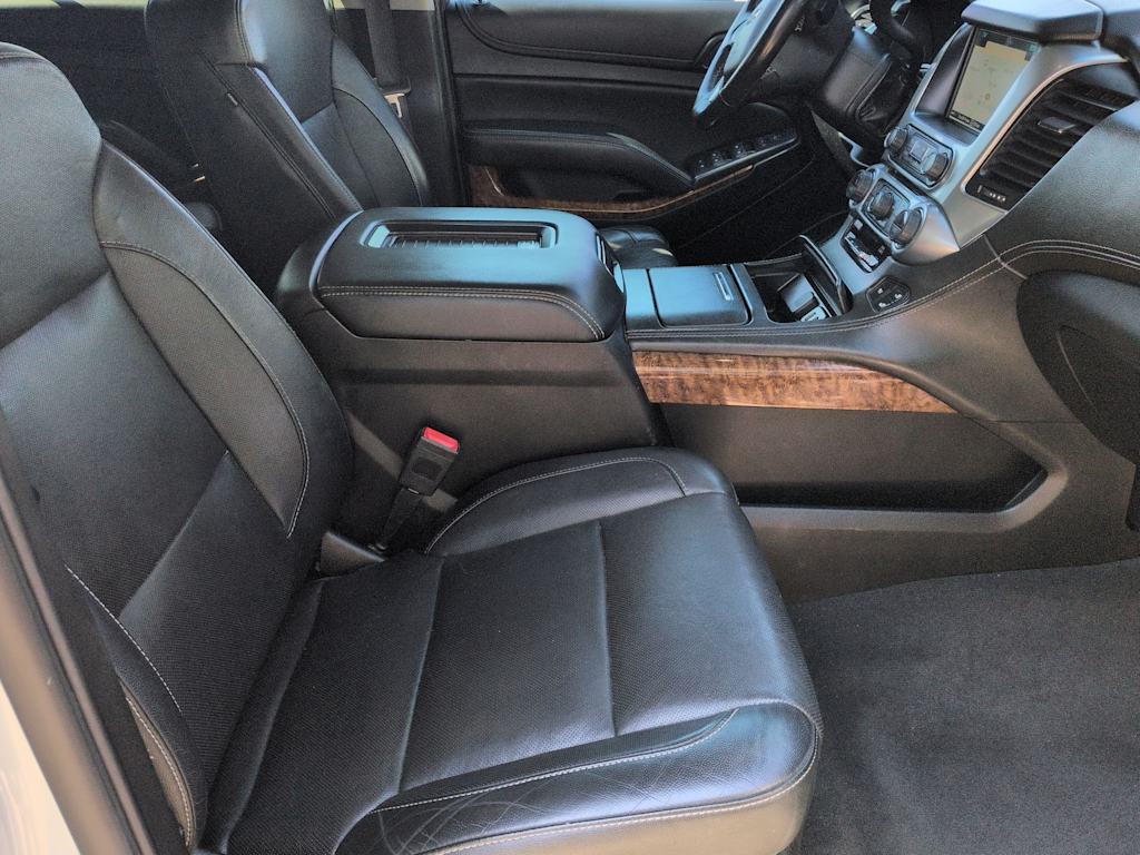 Thumbnail: 2020 Chevrolet Tahoe - 12