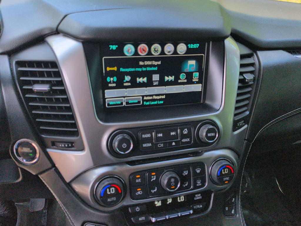 Thumbnail: 2016 Chevrolet Tahoe - 16