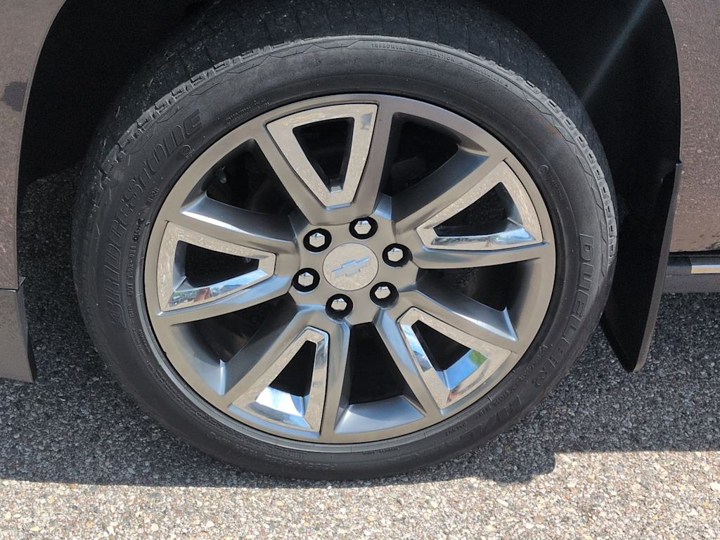 Thumbnail: 2016 Chevrolet Tahoe - 8