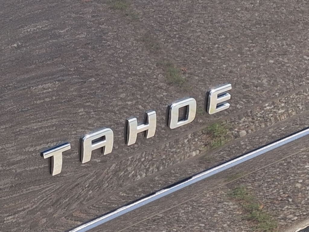 Thumbnail: 2016 Chevrolet Tahoe - 25