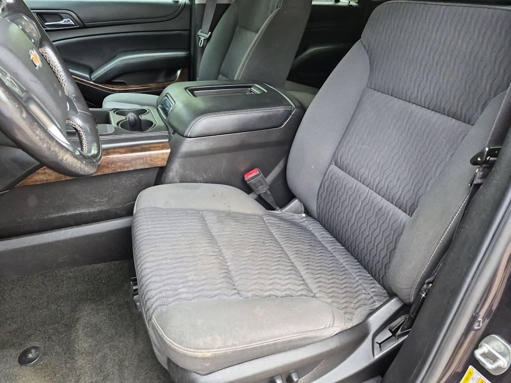 Thumbnail: 2016 Chevrolet Suburban - 11
