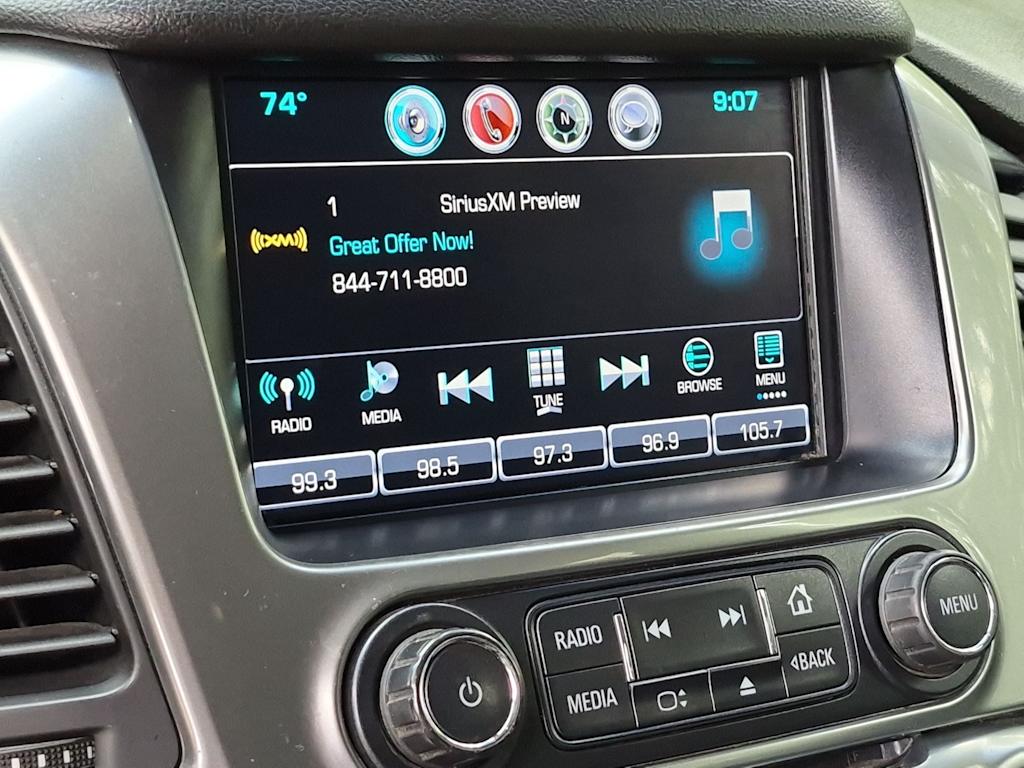 Thumbnail: 2016 Chevrolet Suburban - 16