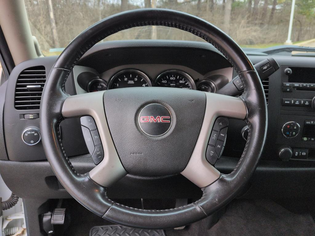 Thumbnail: 2014 GMC Sierra 2500 - 13