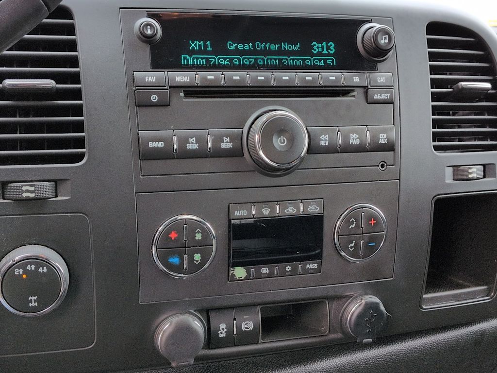 Thumbnail: 2014 GMC Sierra 2500 - 15