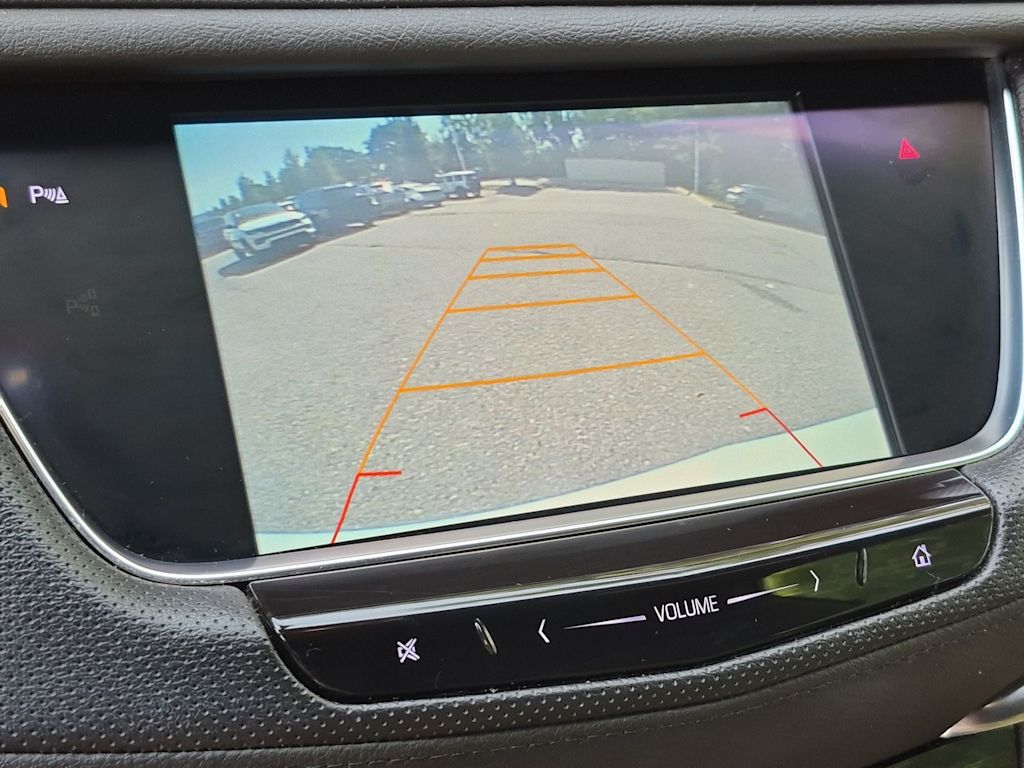 Thumbnail: 2017 Cadillac XT5 - 33