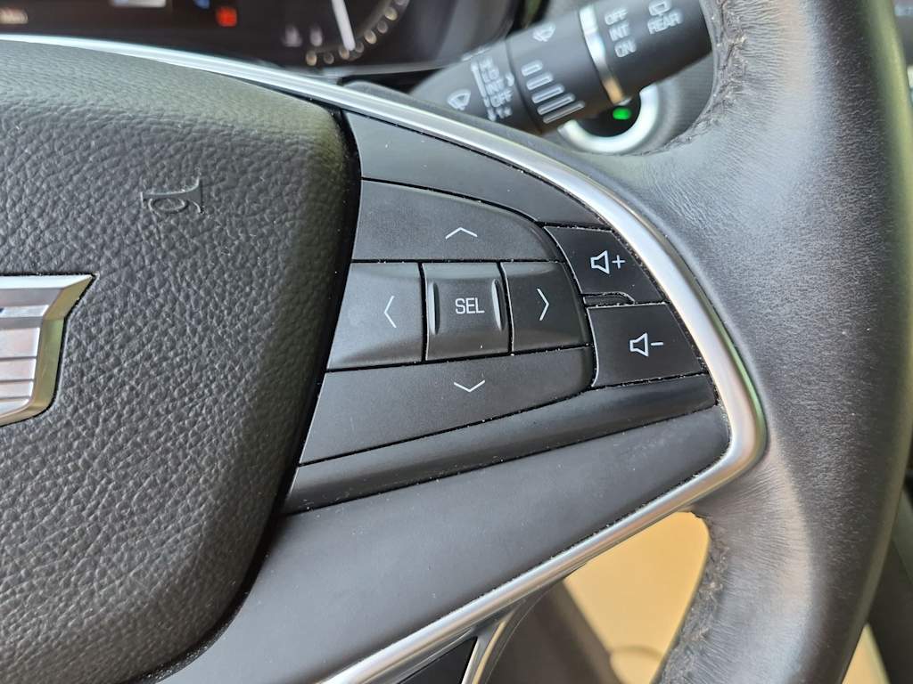 Thumbnail: 2017 Cadillac XT5 - 31
